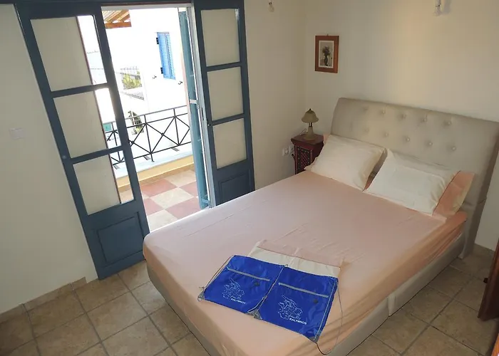 別荘 Marouso Panormos (Kalymnos)